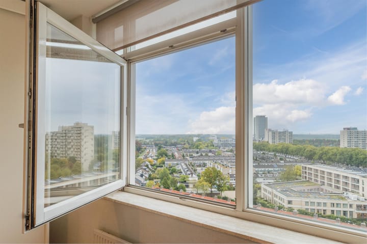 Foto 21 van Pettelaarseweg 184-K