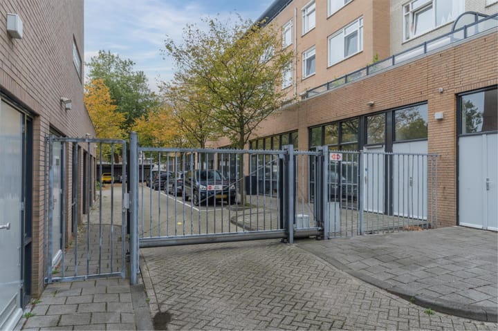 Foto 43 van Pettelaarseweg 184-K