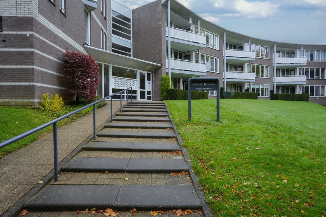 Foto 2 van Sjwats Jris 38