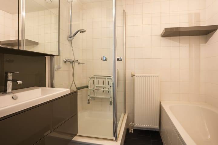 Foto 8 van Sjwats Jris 38