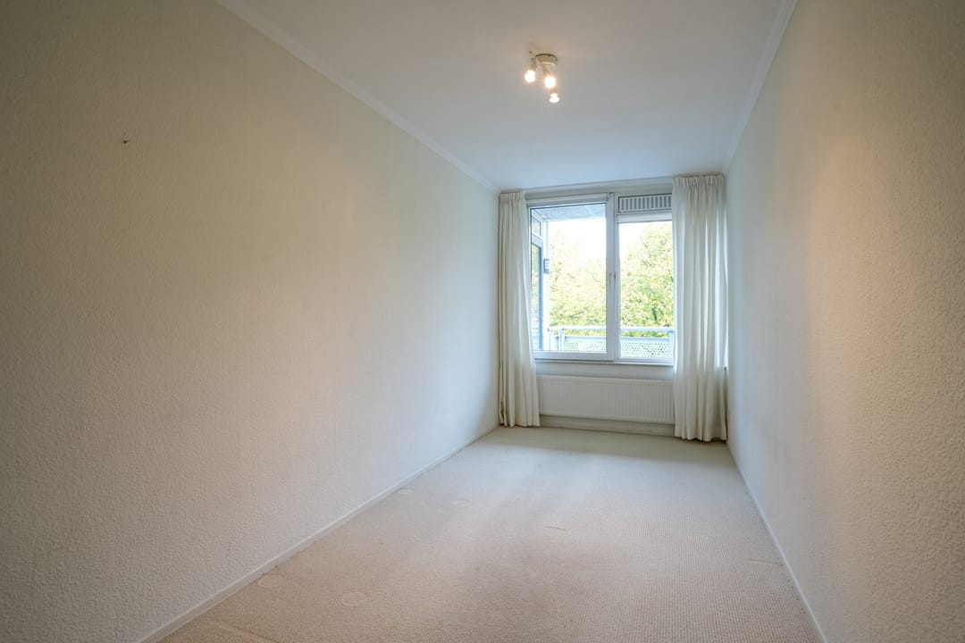 Foto 11 van Sjwats Jris 38