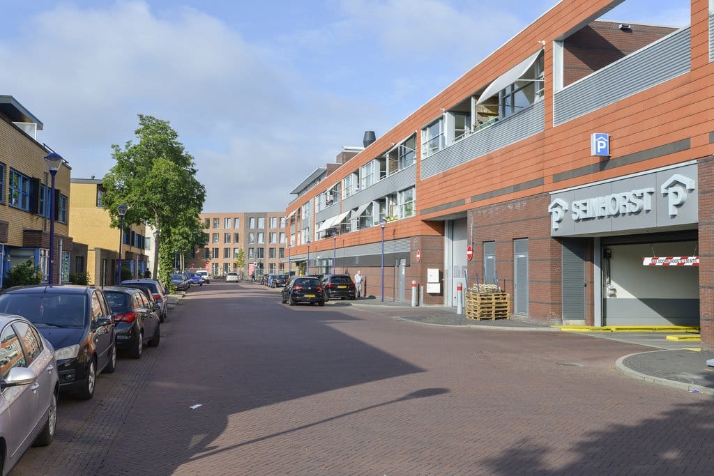 Photo 1 of Zenderstraat 228