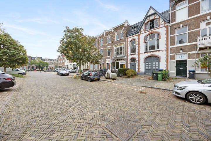 Foto 39 van Pontanusstraat 32