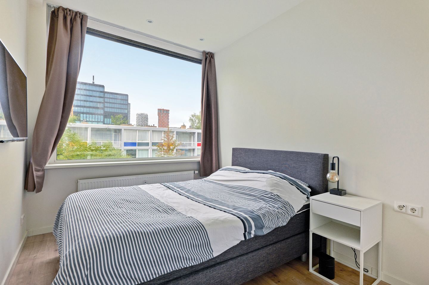 Foto 10 van Johannes Worpstraat 7-3