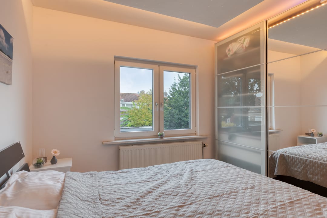 Photo 16 of Cornelis Dopperstraat 42