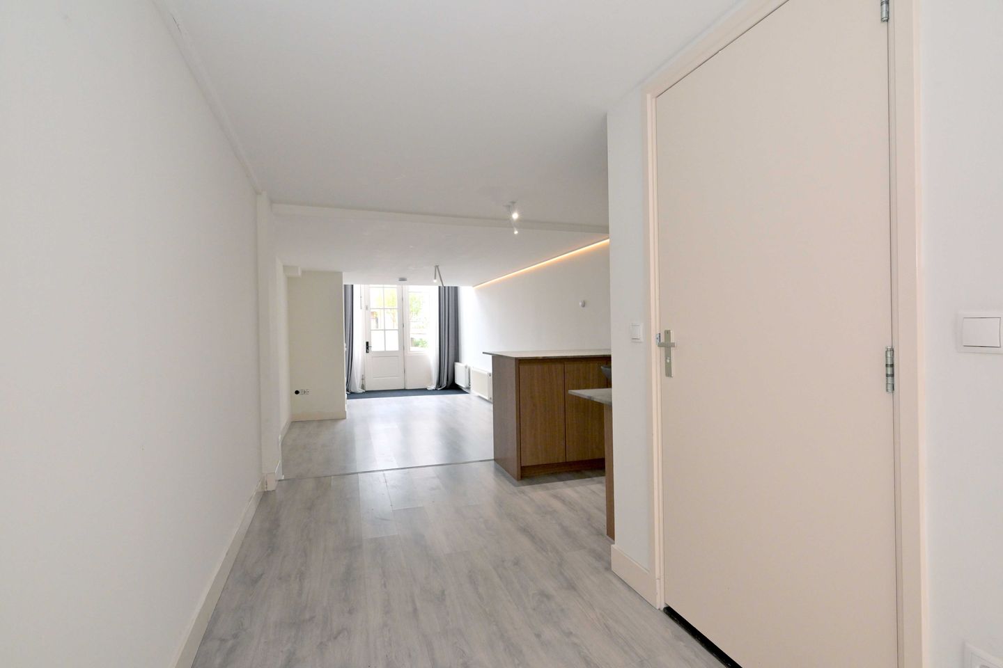 Bekijk foto 2 van Nieuwe Markt 27