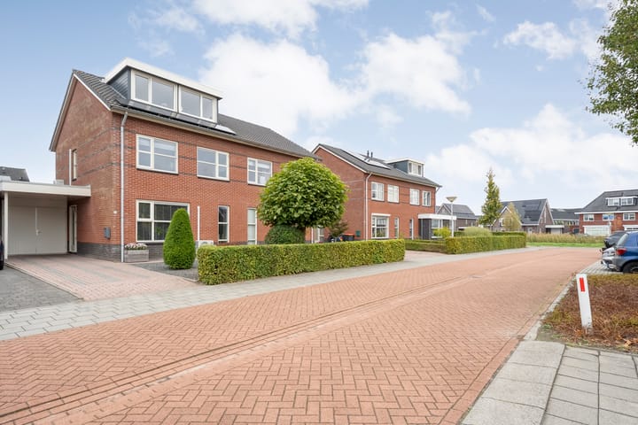 Foto 3 van Kamferbekestraat 55