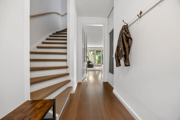 Foto 16 van Albert Trouwborststraat 13