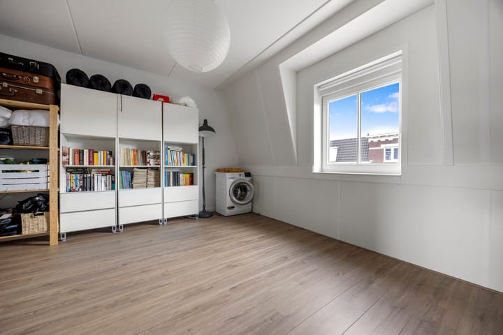 Foto 27 van Albert Trouwborststraat 13