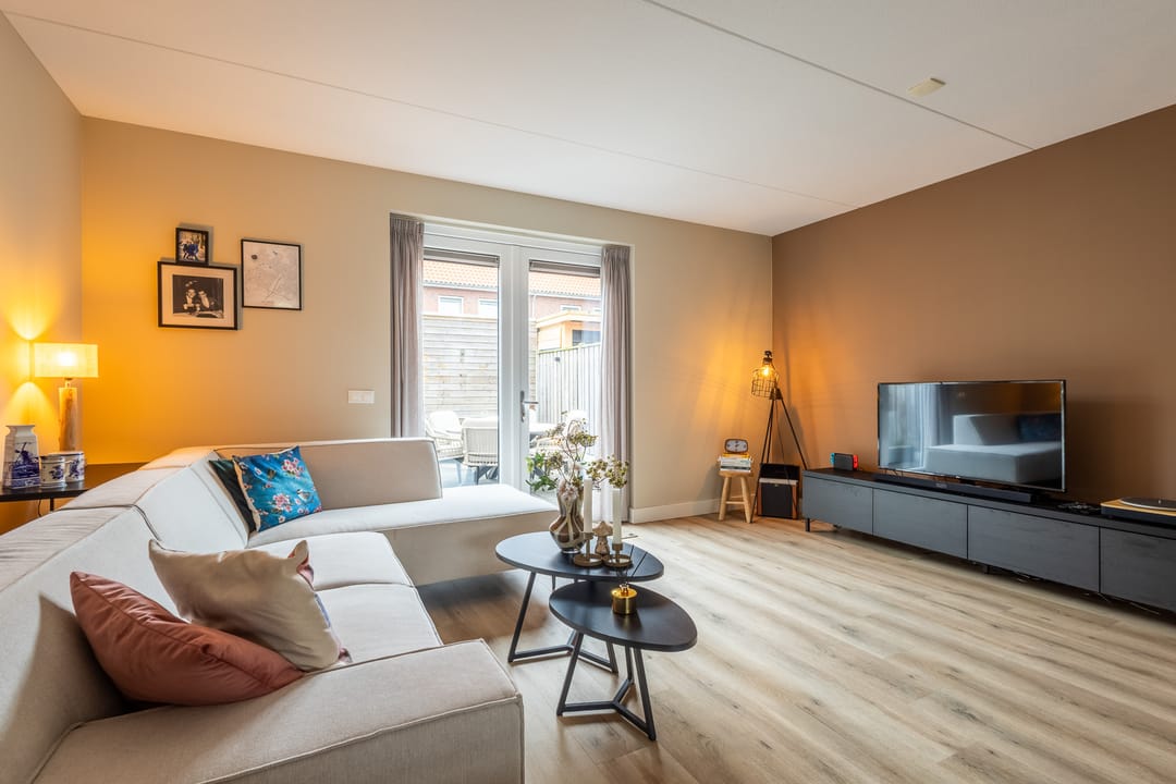 Foto 8 van Klompenmaker 68