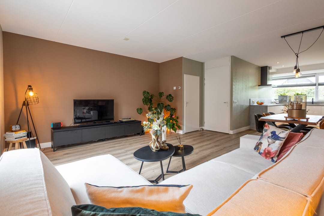 Foto 11 van Klompenmaker 68