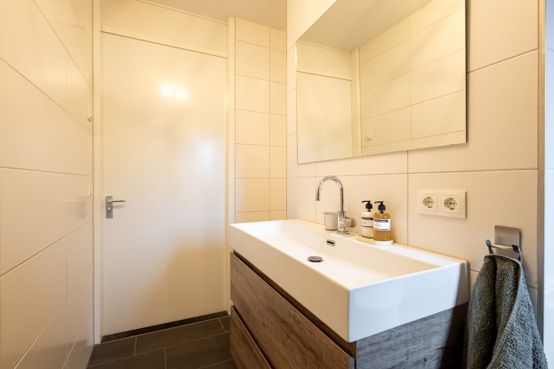 Foto 26 van Klompenmaker 68