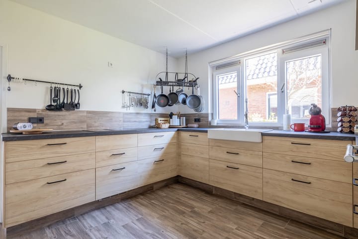 Photo 14 of Bovenburen 157