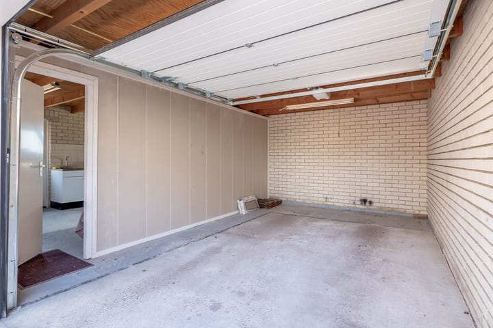 Photo 40 of Bovenburen 157