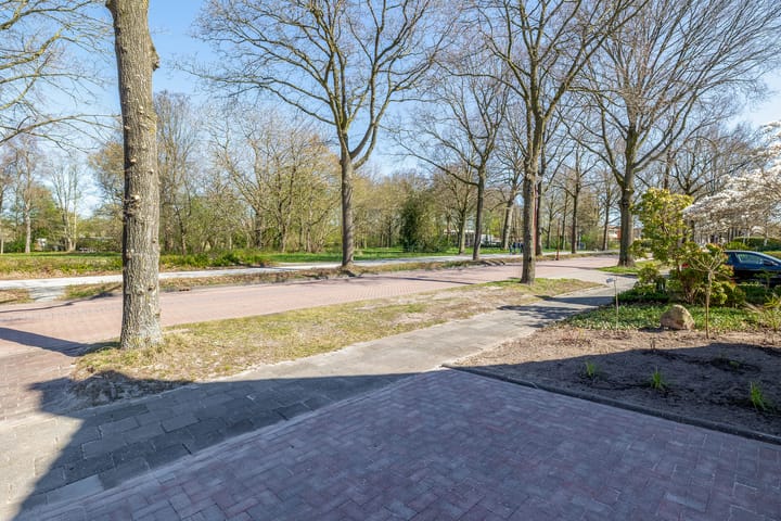 Photo 42 of Bovenburen 157