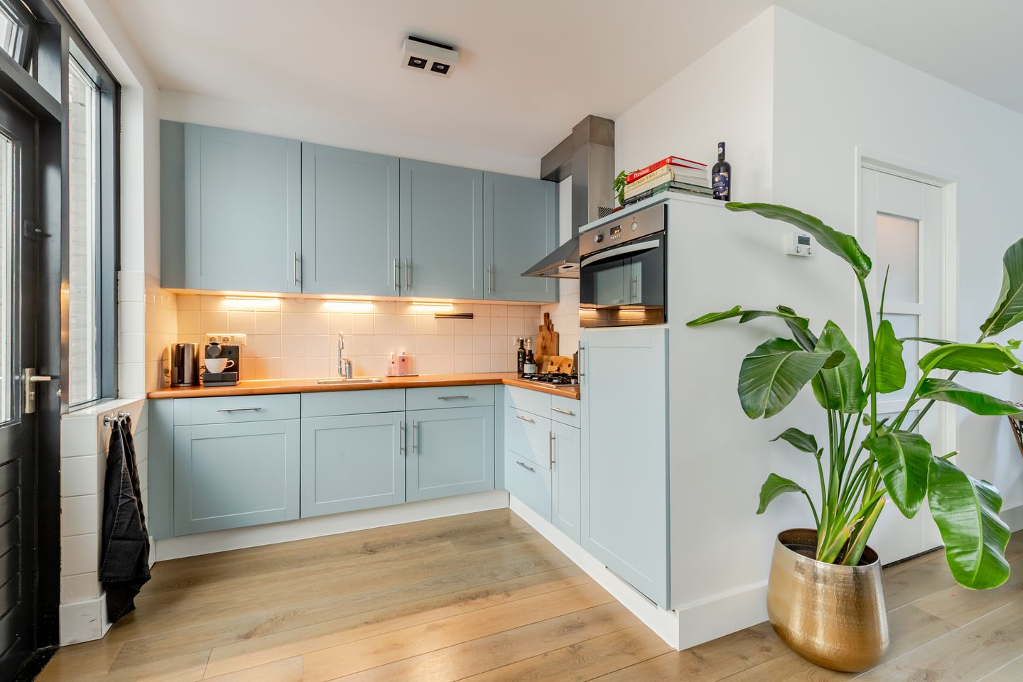 Foto 10 van Adriaan Poortersstraat 19