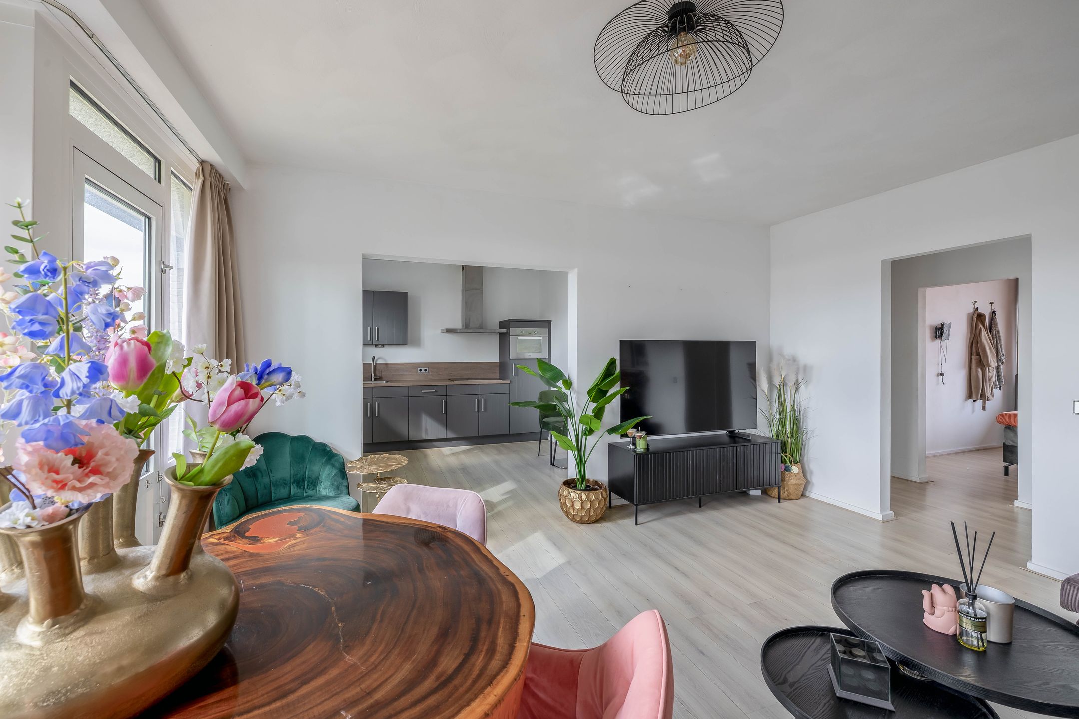 Photo 12 of Heuvelstraat 260