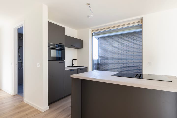 Foto 9 van Vossiusstraat 50