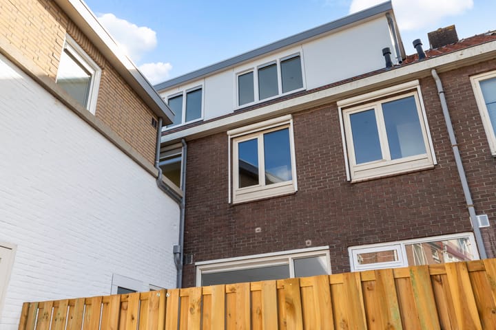 Foto 28 van Vossiusstraat 50