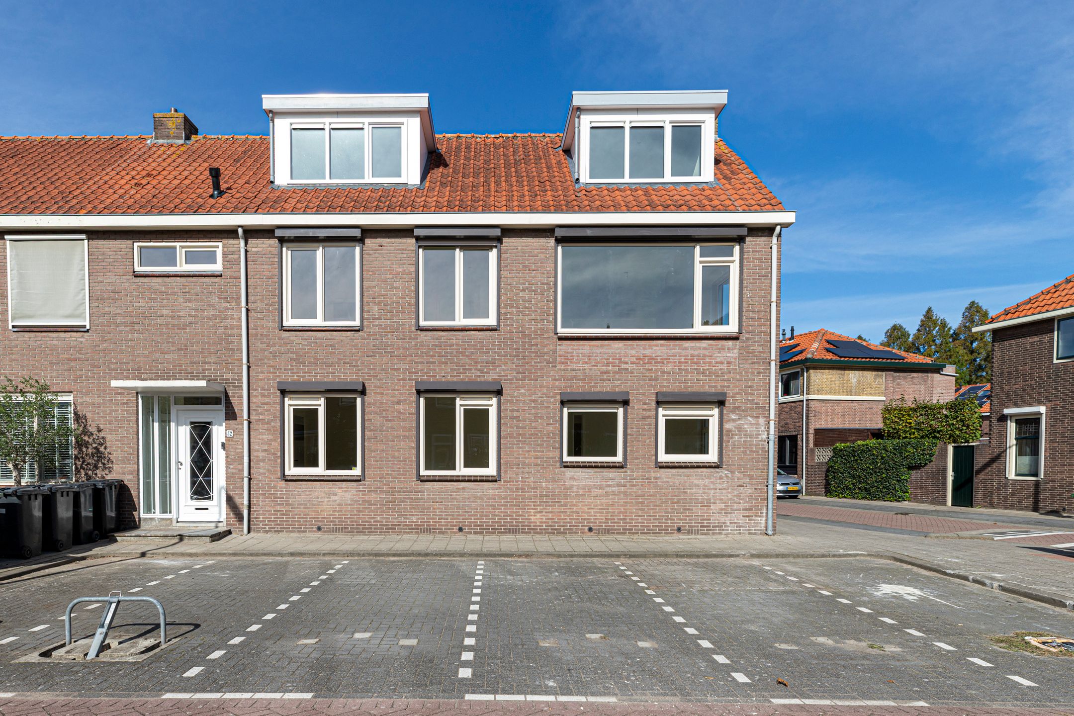 Photo 30 of Vossiusstraat 50