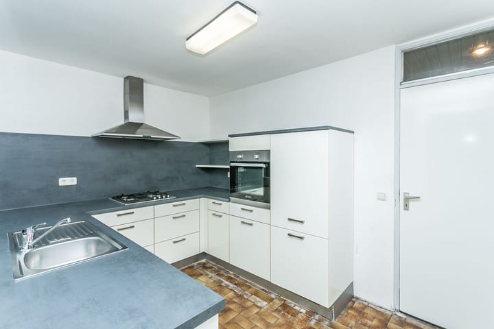 Foto 12 van K.L.M.-straat 22