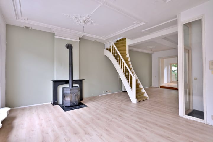 Foto 4 van Graaf van Burenstraat 25