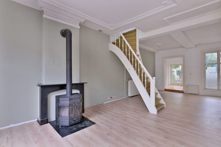 Foto 5 van Graaf van Burenstraat 25