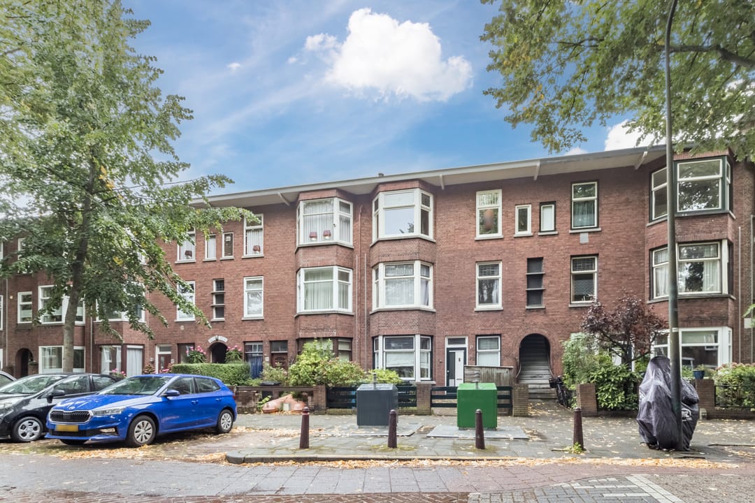 Foto 31 van Caan van Necklaan 81