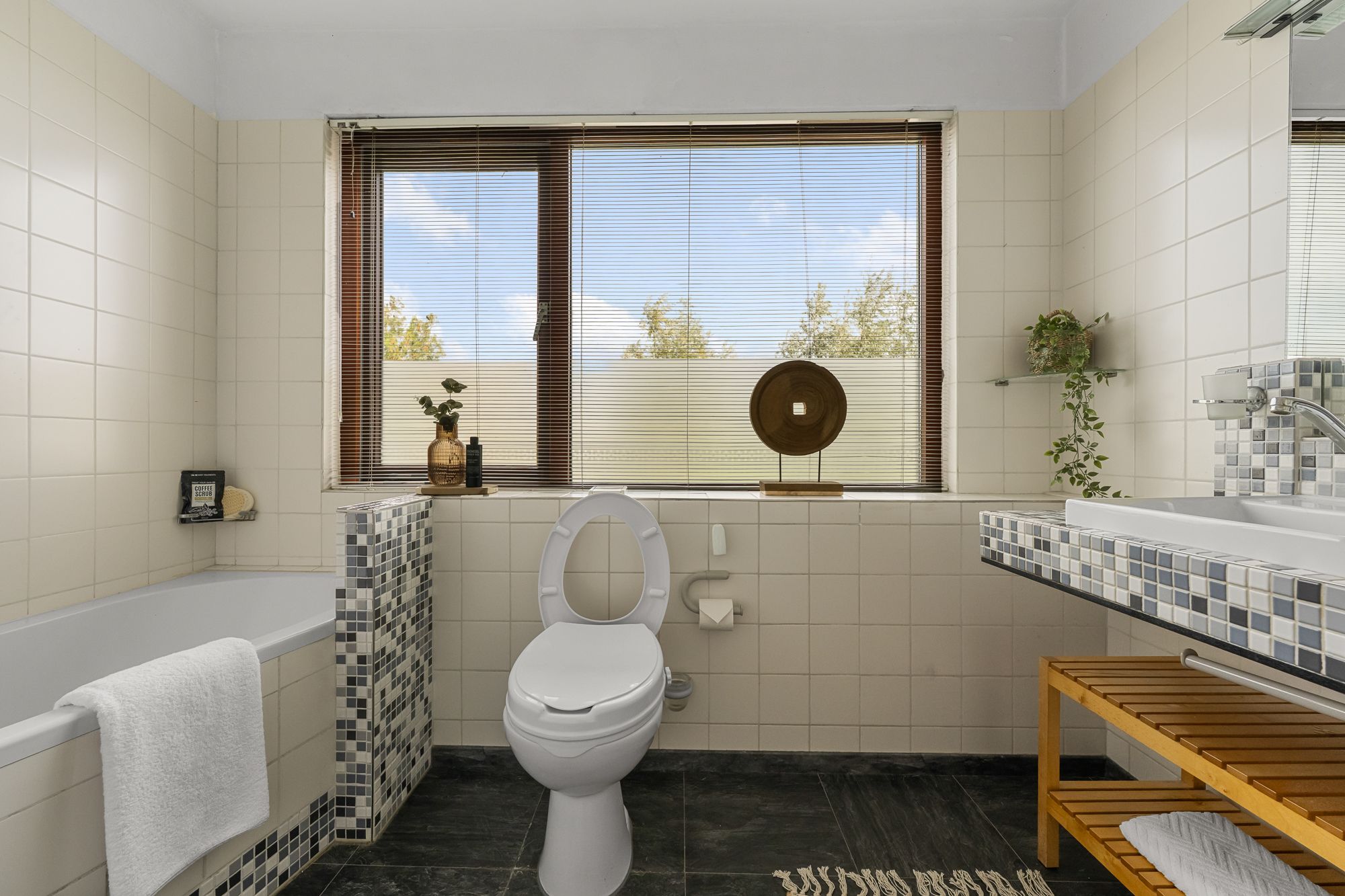 Foto 24 van Faunastraat 1