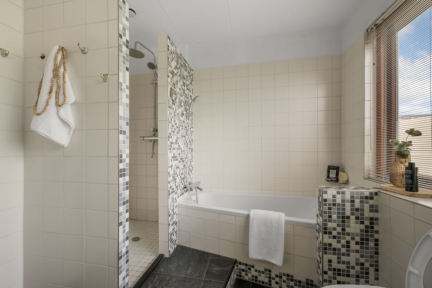 Foto 25 van Faunastraat 1