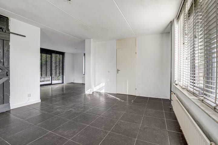 Foto 3 van Planetenstraat 11