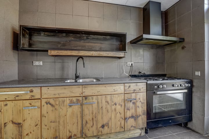 Foto 8 van Planetenstraat 11