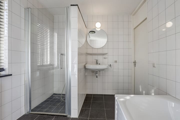 Foto 14 van Planetenstraat 11