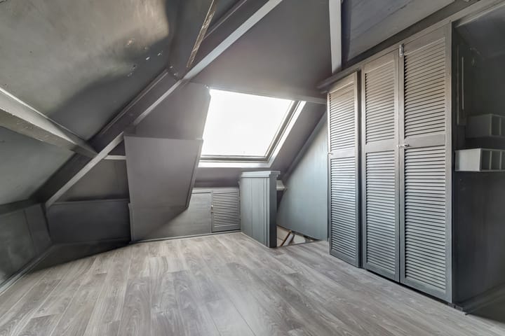 Foto 15 van Planetenstraat 11