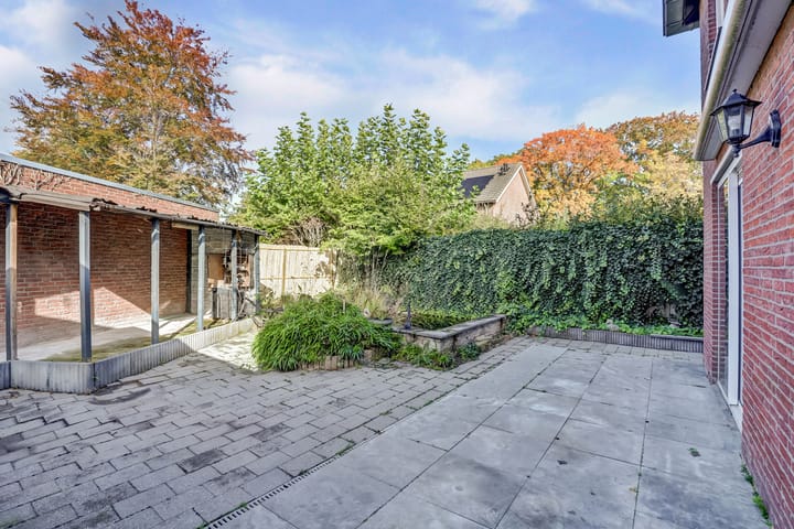 Foto 19 van Planetenstraat 11