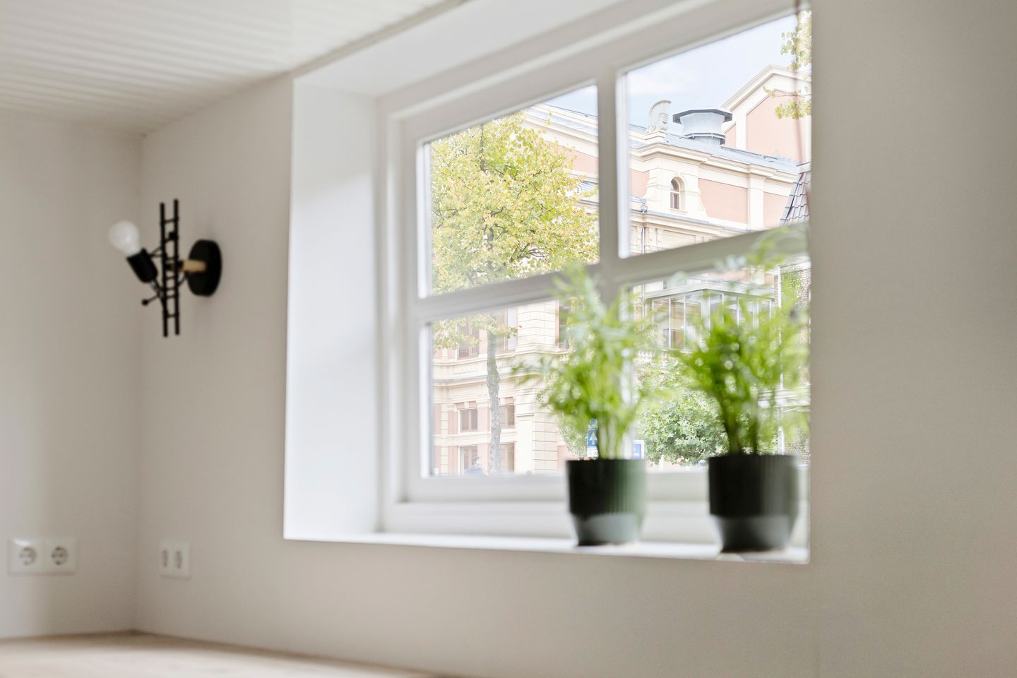 Photo 10 of Turfsingel 1039