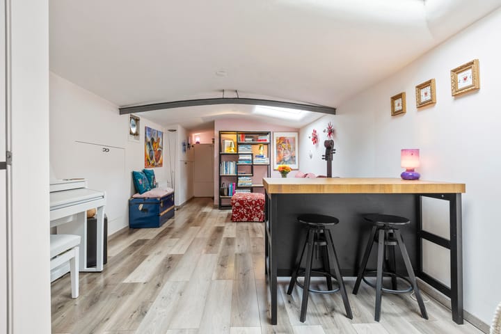 Photo 22 of Turfsingel 1039