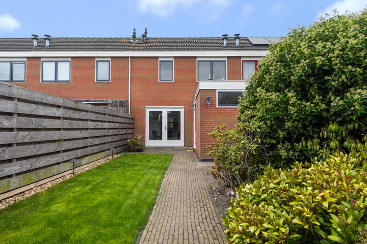 Photo 31 of De Bolle 104