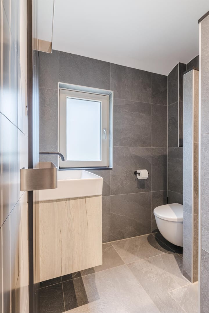 Photo 11 of Mecklenburgstraat 8