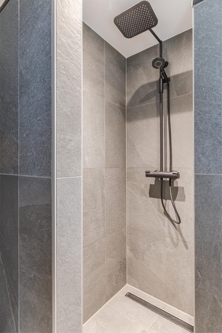 Photo 13 of Mecklenburgstraat 8