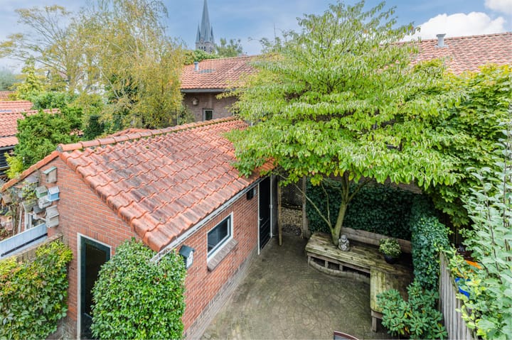 Photo 30 of Mecklenburgstraat 8