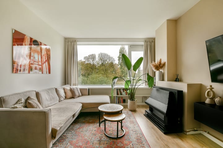 Foto 6 van van der Duyn van Maasdamlaan 130-B