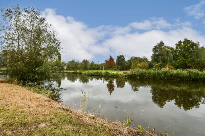 Foto 16 van van der Duyn van Maasdamlaan 130-B