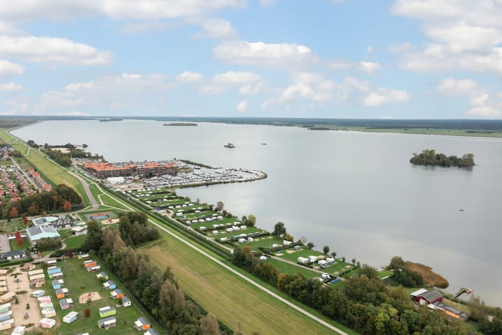 Photo 2 of Zuiderzee op Zuid 126