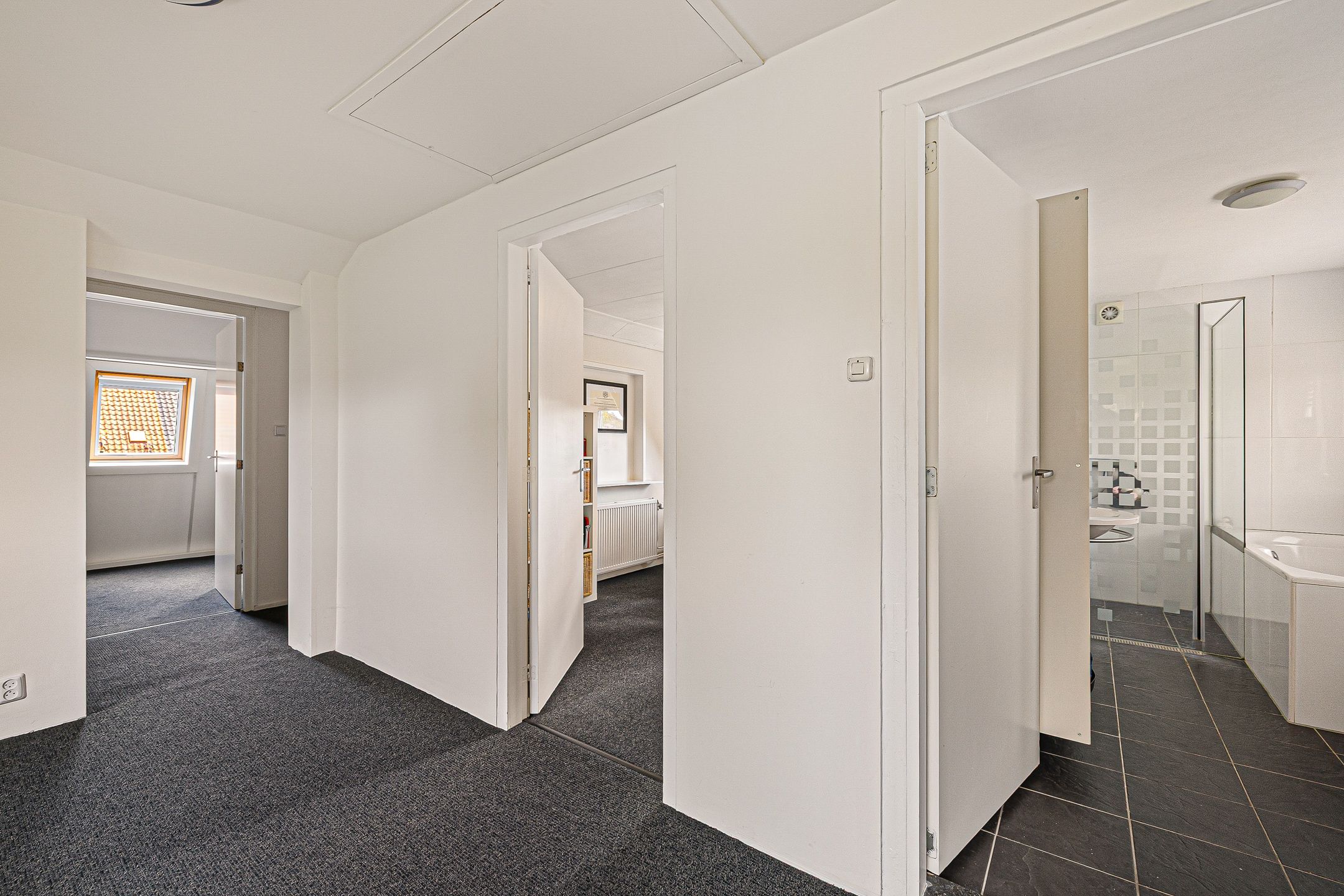 Foto 27 van Zonnebloemstraat 4