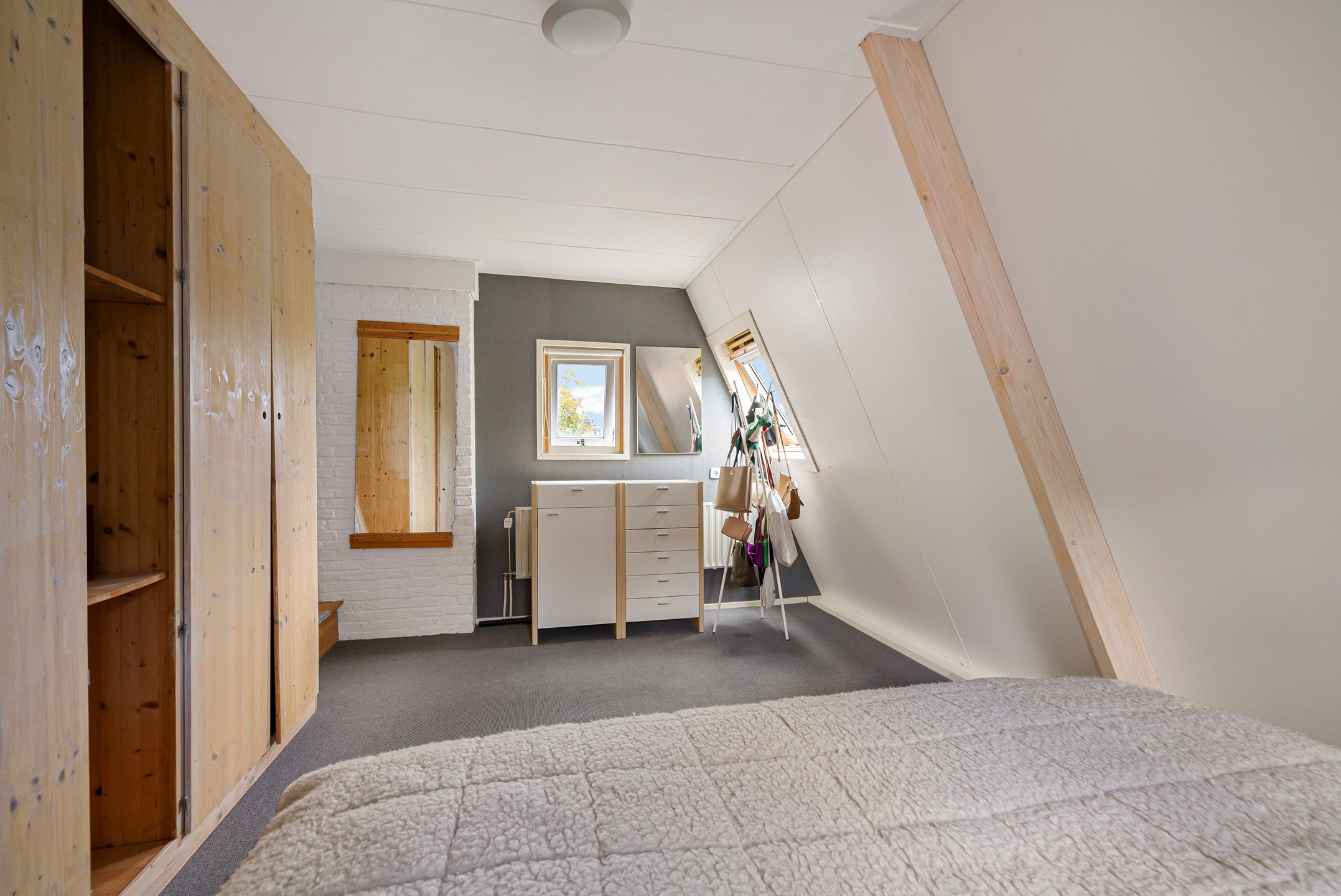 Foto 36 van Zonnebloemstraat 4