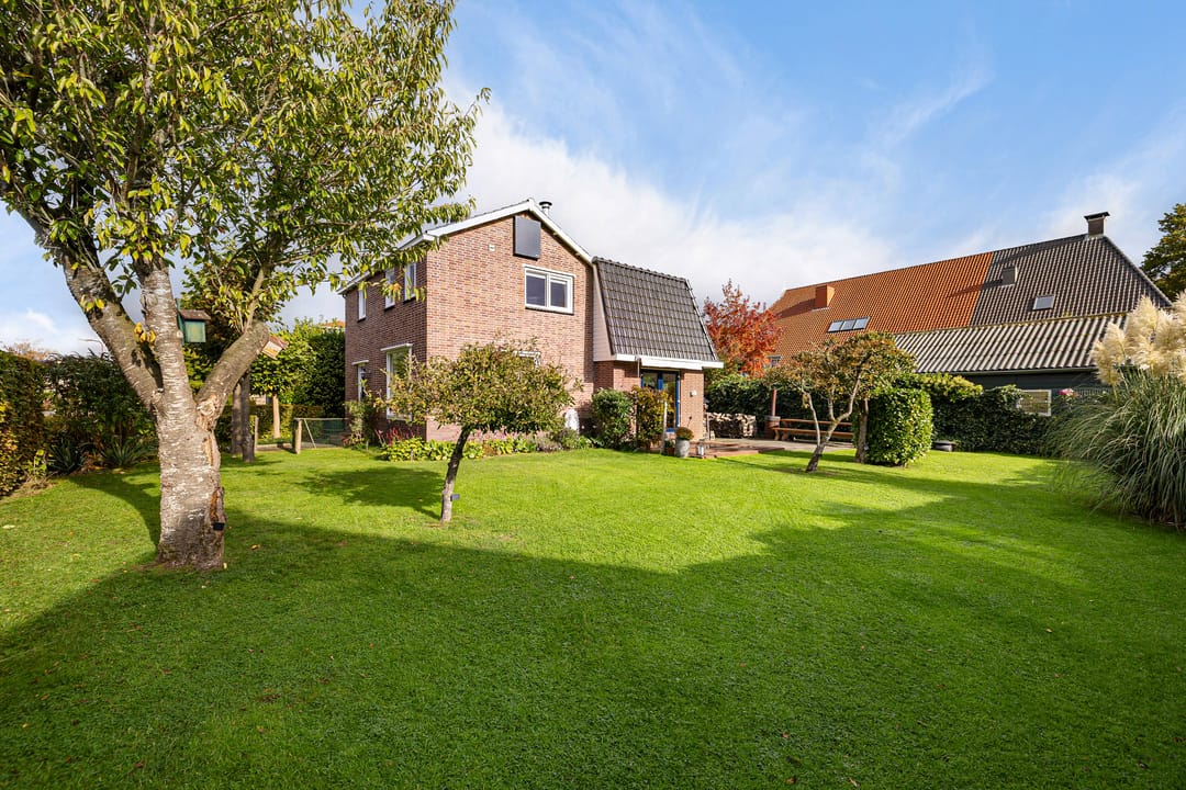 Foto 41 van Zonnebloemstraat 4