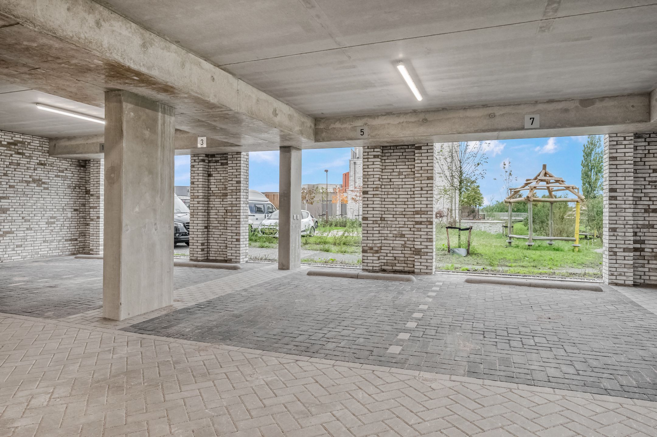 Photo 27 of J.H. Beutestraat 5