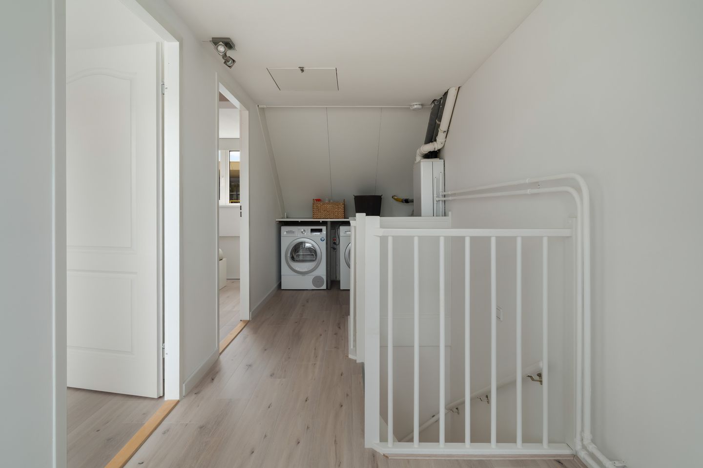 Foto 50 van Venezuelastraat 25