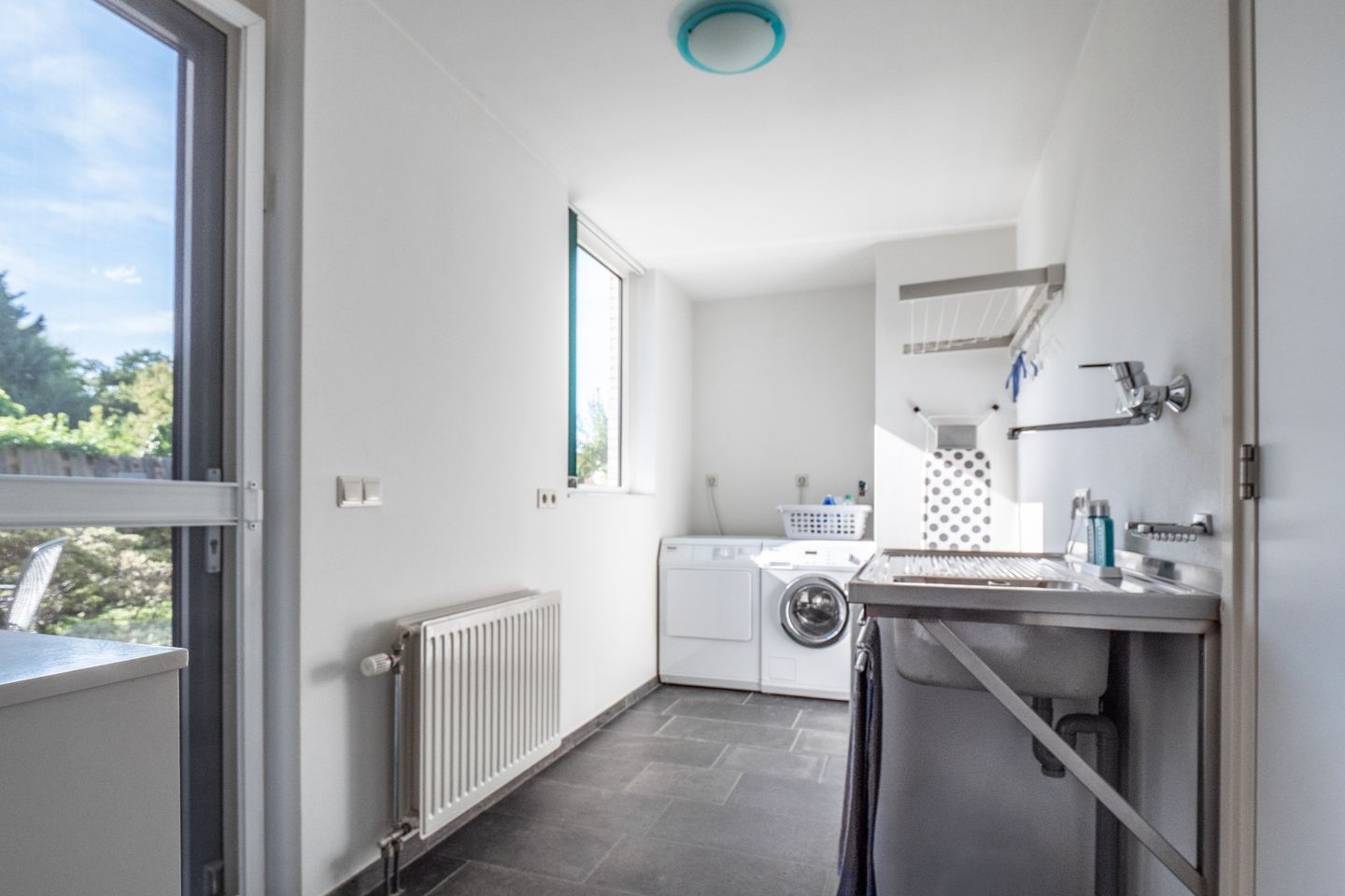 Foto 20 van Hoofdweg 1137